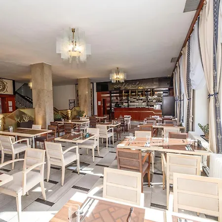 Lh Medinek Old Town 3*