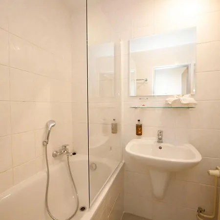 Hotel Lh Medinek Old Town