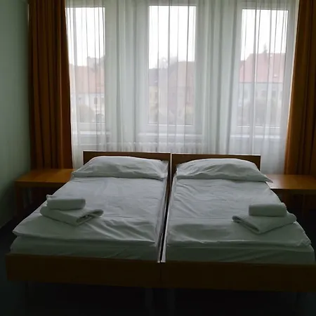 Hotel Lh Hotel Medinek Old Town 3*