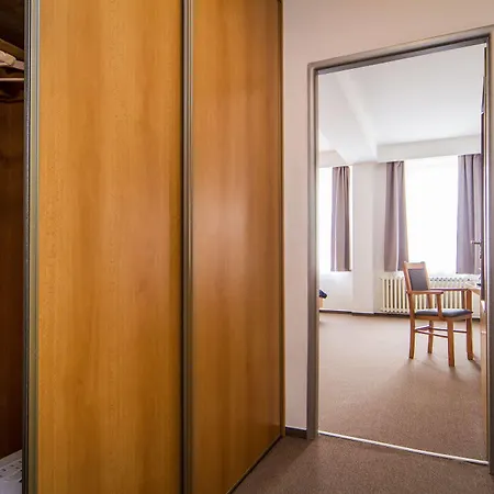 Lh Medinek Old Town Hotel 3*