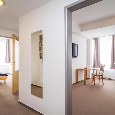 Lh Mědínek Old Town Hotel