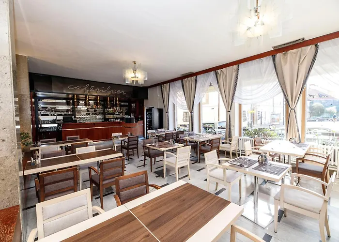 Hotel Lh Hotel Medinek Old Town Kutna Hora