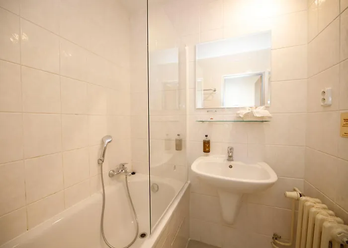 Hotel Lh Hotel Medinek Old Town