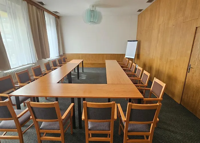 Lh Hotel Medinek Old Town