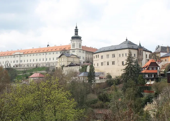 Lh Medinek Old Town קונטה הורה