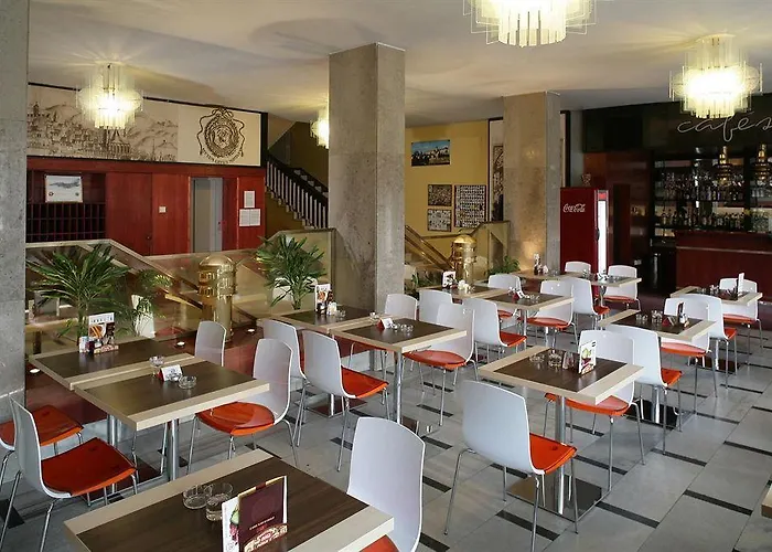 Lh Medinek Old Town קונטה הורה