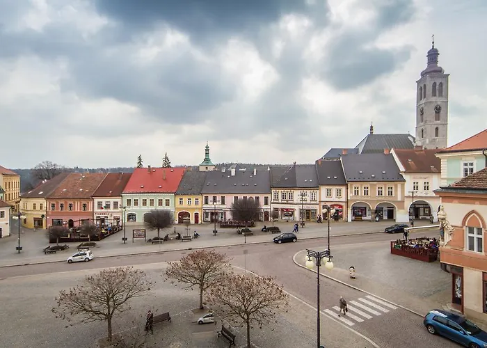 מלון Lh Medinek Old Town 3*