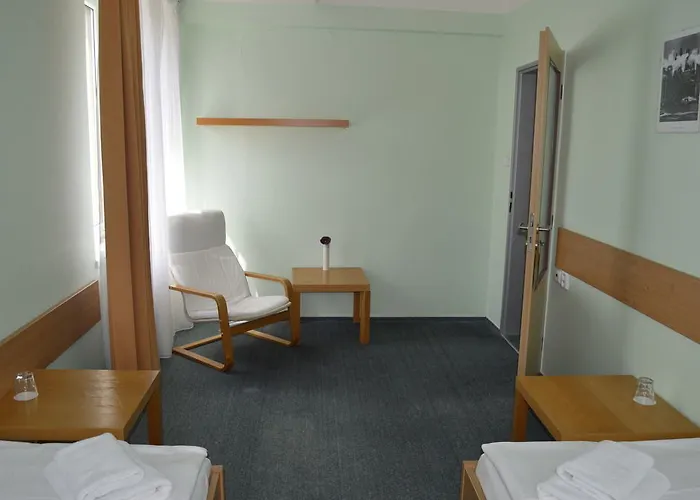 Lh Hotel Medinek Old Town Hotel