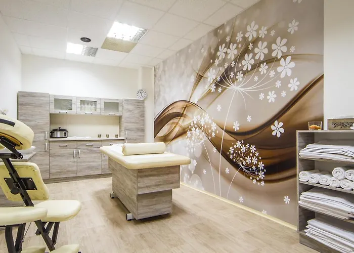 Hotel Lh Hotel Medinek Old Town